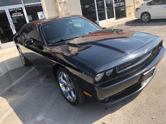 Used 2012 Dodge Challenger R/T image 1
