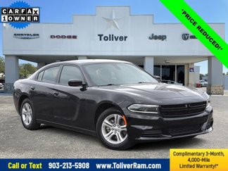 Used 2022 Dodge Charger SXT image 1