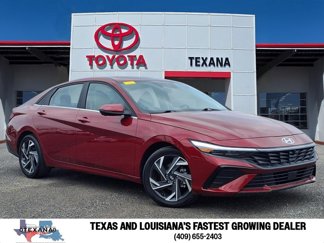 Used 2024 Hyundai Elantra Limited image 1