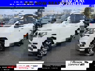 Used 2019 Nissan Pathfinder S image 1