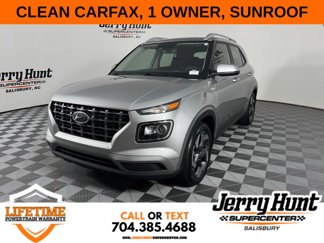 Used 2023 Hyundai Venue SEL w/ Cargo Package image 1