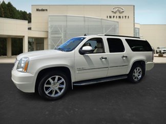 Used 2014 GMC Yukon XL Denali image 1