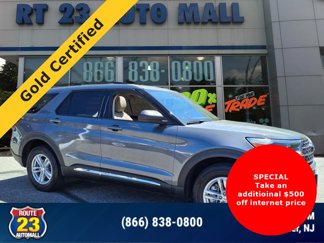 Certified 2022 Ford Explorer XLT w/ Equipment Group 202A image 1