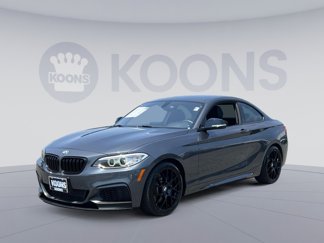 Used 2016 BMW M235i Coupe image 1