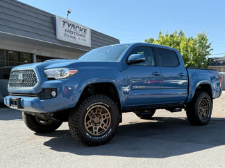 Used 2019 Toyota Tacoma TRD Sport image 1