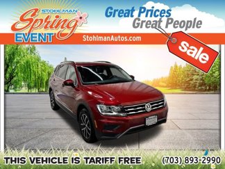 Used 2021 Volkswagen Tiguan SE w/ Panoramic Sunroof Package image 1