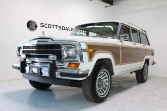 Used 1988 Jeep Grand Wagoneer image 1