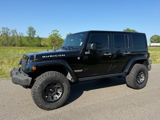 Used 2015 Jeep Wrangler Unlimited Rubicon w/ Connectivity Group image 1