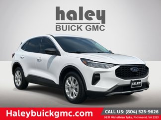 Used 2023 Ford Escape Active image 1