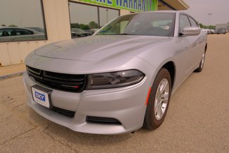 Used 2022 Dodge Charger SXT w/ Leather Interior Group image 1