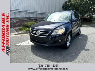 Used 2011 Volkswagen Tiguan S image 1