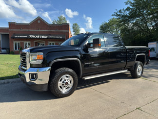 Used 2016 GMC Sierra 2500 SLE w/ SLE Preferred Package image 1