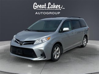 Used 2019 Toyota Sienna LE image 1