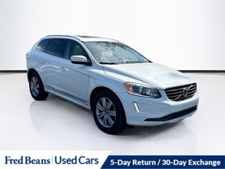 Used 2017 Volvo XC60 T5 Inscription w/ Preferred Option Package image 1
