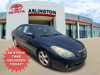 Used 2004 Toyota Solara SLE image 1