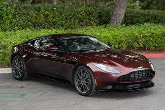 Used 2019 Aston Martin DB11 Coupe image 1