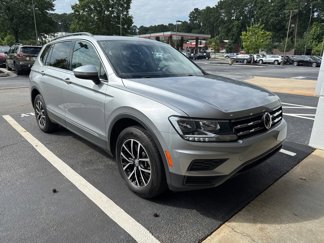 Used 2021 Volkswagen Tiguan SE w/ Panoramic Sunroof Package image 1