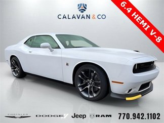 Used 2023 Dodge Challenger R/T Scat Pack image 1
