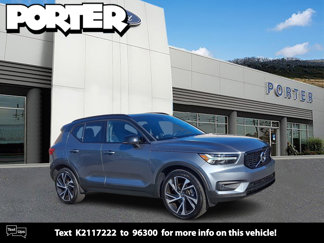 Used 2019 Volvo XC40 T5 R-Design image 1