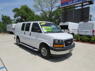 Used 2022 GMC Savana 2500 w/ Driver Convenience Package image 1