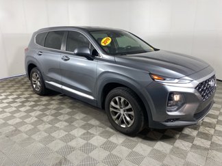 Used 2019 Hyundai Santa Fe SE image 1