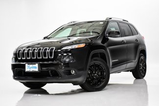 Used 2017 Jeep Cherokee Latitude w/ Cold Weather Group image 1