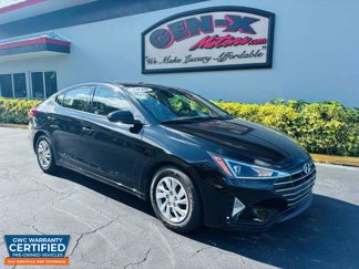Used 2020 Hyundai Elantra SE image 1