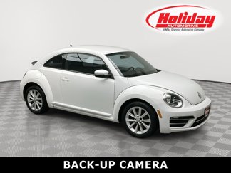 Used 2017 Volkswagen Beetle 1.8T SE image 1
