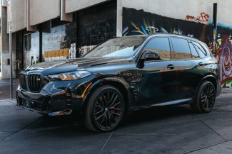 Used 2025 BMW X5 M60i w/ Climate Comfort Package image 1