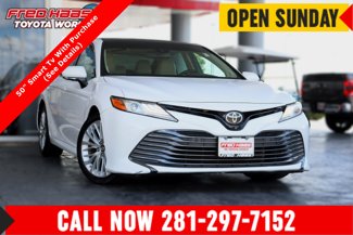 Used 2018 Toyota Camry XLE image 1