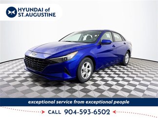 Certified 2022 Hyundai Elantra SE image 1