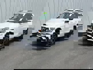 Used 2020 Mercedes-Benz GLC 300 image 1