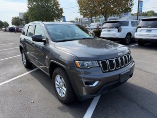 Used 2018 Jeep Grand Cherokee Laredo video 1