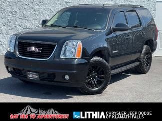 Used 2011 GMC Yukon SLT w/ SLT-2 Equipment Package image 1