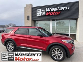 Used 2020 Ford Explorer XLT w/ Equipment Group 202A image 1