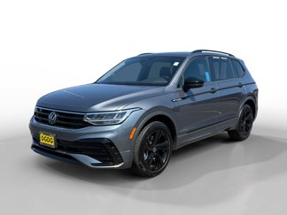 Used 2024 Volkswagen Tiguan SE R-Line image 1