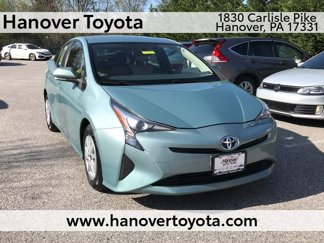 Used 2016 Toyota Prius Two image 1