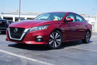Used 2019 Nissan Altima 2.5 SL image 1