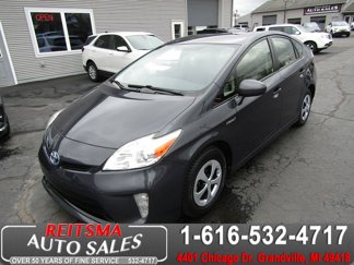 Used 2013 Toyota Prius Three image 1