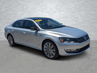 Used 2015 Volkswagen Passat 1.8T Sport image 1
