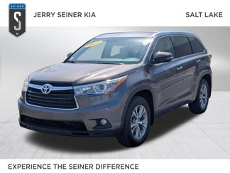 Used 2015 Toyota Highlander XLE image 1