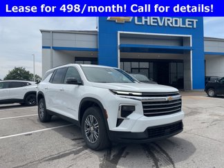 New 2025 Chevrolet Traverse LT image 1