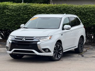 Used 2018 Mitsubishi Outlander GT image 1