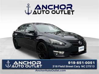 Used 2015 Nissan Altima 2.5 SV w/ Convenience Package image 1