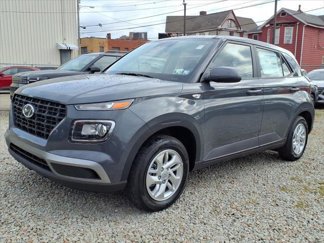 New 2025 Hyundai Venue SE image 1