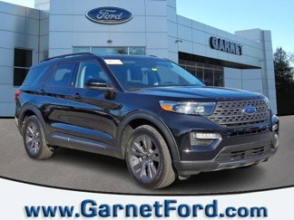 Certified 2022 Ford Explorer XLT w/ Equipment Group 202A image 1