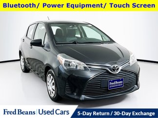 Used 2015 Toyota Yaris L image 1