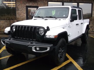 Used 2021 Jeep Gladiator Sport image 1