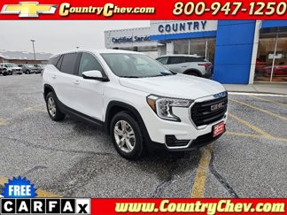 Used 2024 GMC Terrain SLE image 1