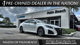 Used 2023 Nissan Altima 2.5 SV image 1
